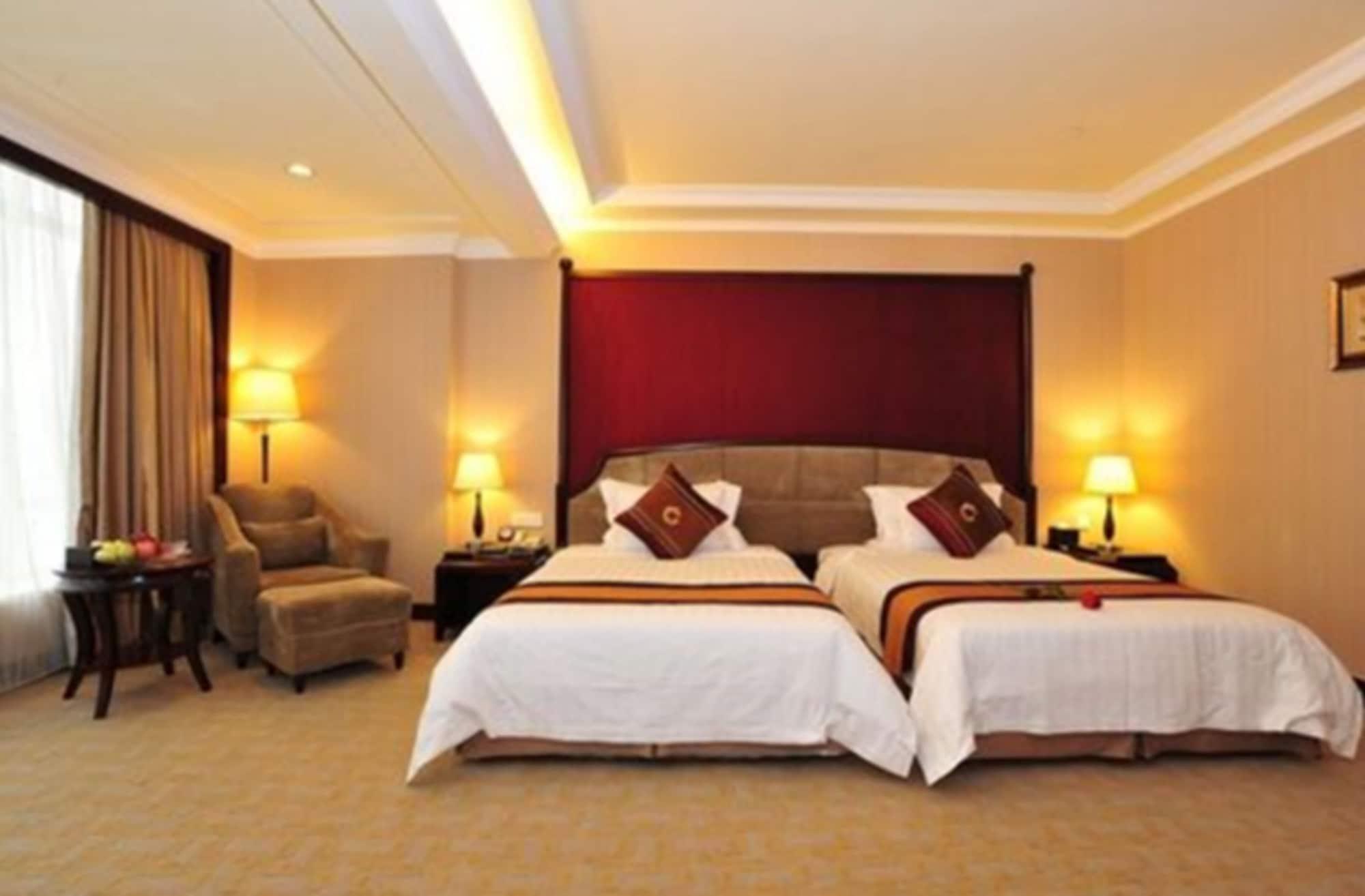 The Royal Marina Plaza Hotel Гуанчжоу Екстер'єр фото