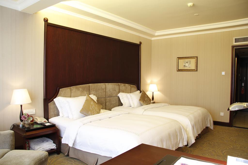 The Royal Marina Plaza Hotel Гуанчжоу Екстер'єр фото